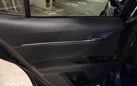 Toyota Camry, 2018 год, 2 730 000 рублей, 22 фотография