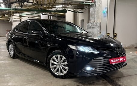 Toyota Camry, 2018 год, 2 730 000 рублей, 13 фотография