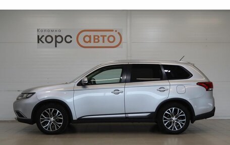 Mitsubishi Outlander III рестайлинг 3, 2015 год, 2 299 000 рублей, 2 фотография