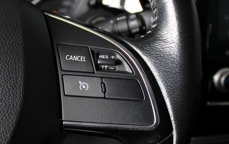 Mitsubishi Outlander III рестайлинг 3, 2021 год, 2 090 000 рублей, 15 фотография