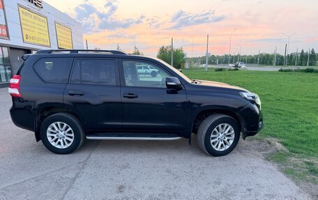 Toyota Land Cruiser Prado 150 рестайлинг 2, 2016 год, 4 500 000 рублей, 11 фотография
