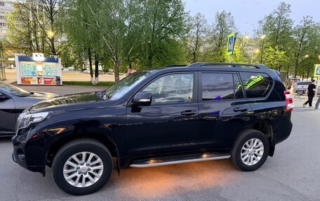 Toyota Land Cruiser Prado 150 рестайлинг 2, 2016 год, 4 500 000 рублей, 10 фотография