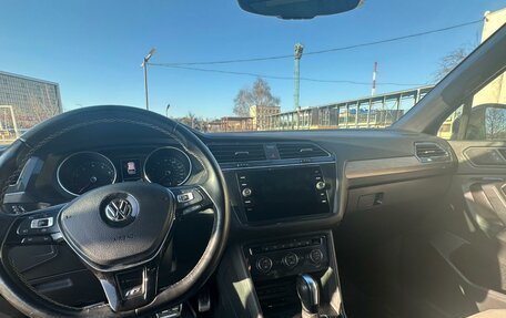 Volkswagen Tiguan II, 2020 год, 2 800 000 рублей, 10 фотография