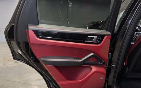 Porsche Cayenne III, 2021 год, 9 500 000 рублей, 28 фотография