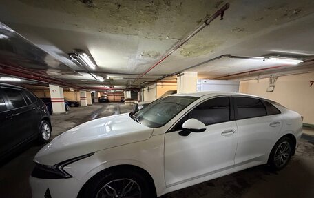 KIA K5, 2021 год, 2 500 000 рублей, 5 фотография