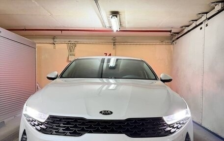 KIA K5, 2021 год, 2 500 000 рублей, 16 фотография