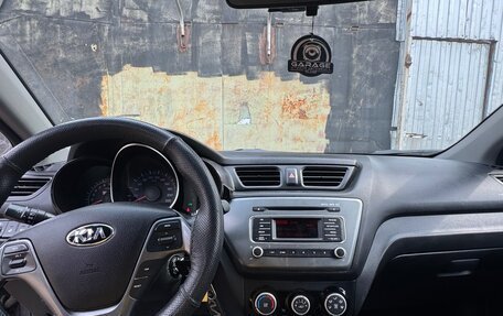 KIA Rio III рестайлинг, 2016 год, 1 050 000 рублей, 15 фотография