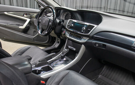 Honda Accord IX рестайлинг, 2012 год, 1 290 000 рублей, 10 фотография