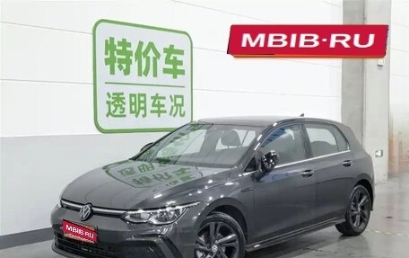 Volkswagen Golf VIII, 2022 год, 1 405 350 рублей, 1 фотография