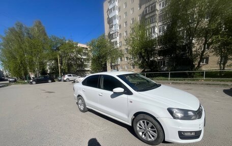 Volkswagen Polo VI (EU Market), 2020 год, 750 000 рублей, 2 фотография