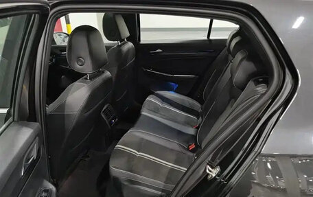 Volkswagen Golf VIII, 2022 год, 1 405 350 рублей, 8 фотография