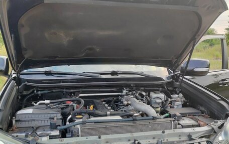Toyota Land Cruiser Prado 150 рестайлинг 2, 2010 год, 2 505 000 рублей, 4 фотография