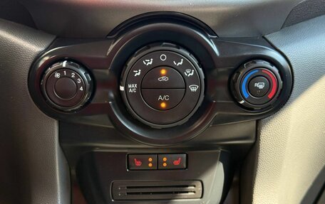 Ford EcoSport, 2018 год, 1 200 000 рублей, 15 фотография