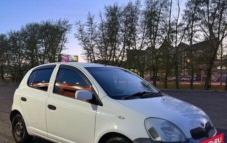 Toyota Vitz, 2002 год, 385 000 рублей, 2 фотография