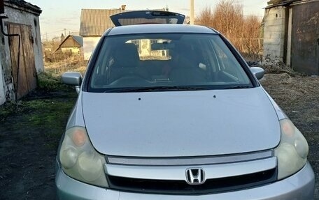 Honda Stream I рестайлинг, 2005 год, 560 000 рублей, 7 фотография