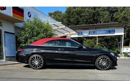 Mercedes-Benz C-Класс, 2018 год, 1 724 360 рублей, 3 фотография