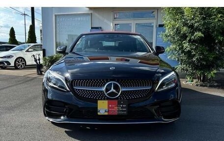 Mercedes-Benz C-Класс, 2018 год, 1 724 360 рублей, 2 фотография