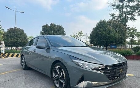 Hyundai Elantra, 2021 год, 1 230 000 рублей, 3 фотография