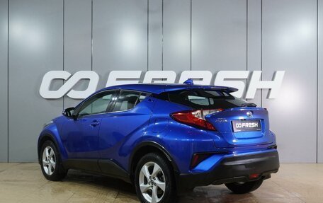 Toyota C-HR I рестайлинг, 2019 год, 2 399 000 рублей, 2 фотография