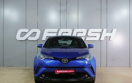 Toyota C-HR I рестайлинг, 2019 год, 2 399 000 рублей, 3 фотография