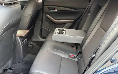 Mazda CX-4, 2023 год, 1 800 012 рублей, 19 фотография