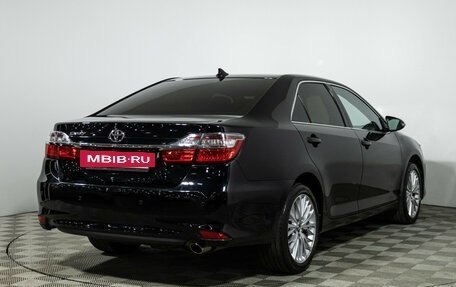 Toyota Camry, 2018 год, 2 349 700 рублей, 5 фотография