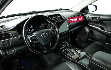 Toyota Camry, 2018 год, 2 349 700 рублей, 11 фотография