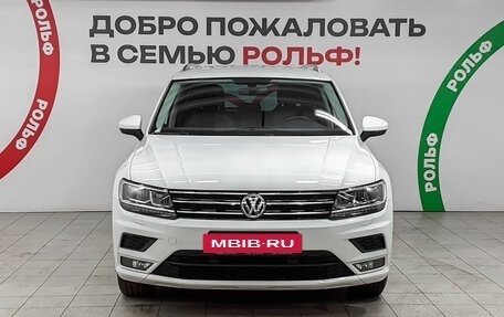 Volkswagen Tiguan II, 2017 год, 2 580 000 рублей, 2 фотография