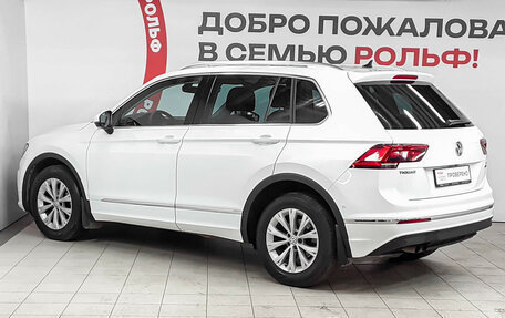 Volkswagen Tiguan II, 2017 год, 2 580 000 рублей, 6 фотография