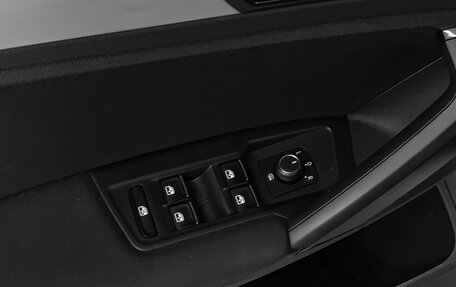 Volkswagen Tiguan II, 2017 год, 2 580 000 рублей, 19 фотография