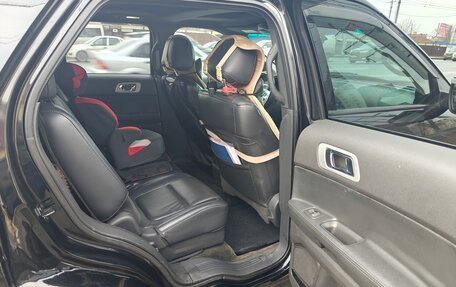 Ford Explorer VI, 2011 год, 950 000 рублей, 10 фотография