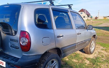 Chevrolet Niva I рестайлинг, 2006 год, 280 000 рублей, 5 фотография