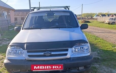Chevrolet Niva I рестайлинг, 2006 год, 280 000 рублей, 3 фотография