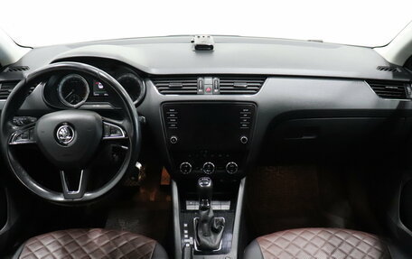 Skoda Octavia, 2017 год, 1 863 000 рублей, 6 фотография