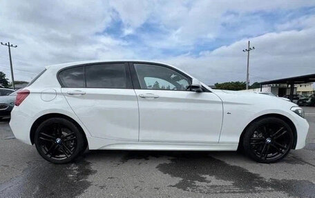 BMW 1 серия, 2018 год, 1 239 222 рублей, 5 фотография