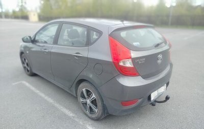 Hyundai Solaris II рестайлинг, 2013 год, 730 000 рублей, 1 фотография