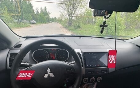 Mitsubishi Outlander III рестайлинг 3, 2008 год, 1 100 000 рублей, 4 фотография