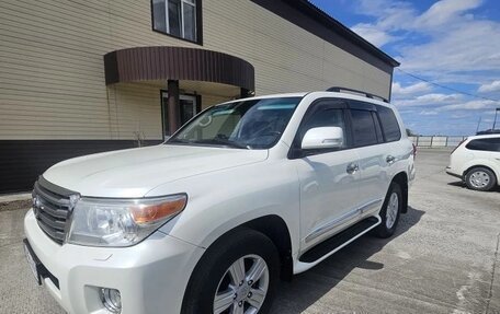 Toyota Land Cruiser 200, 2013 год, 4 000 000 рублей, 2 фотография