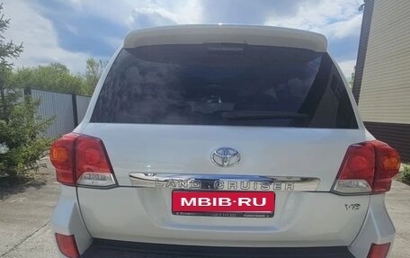 Toyota Land Cruiser 200, 2013 год, 4 000 000 рублей, 4 фотография