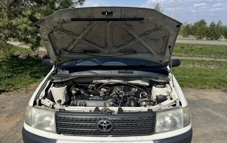 Toyota Probox I, 2002 год, 250 000 рублей, 4 фотография