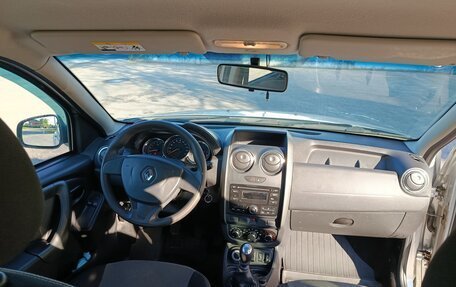 Renault Duster I рестайлинг, 2015 год, 920 000 рублей, 10 фотография