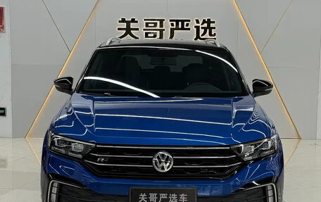 Volkswagen T-Roc I, 2020 год, 1 382 072 рублей, 2 фотография