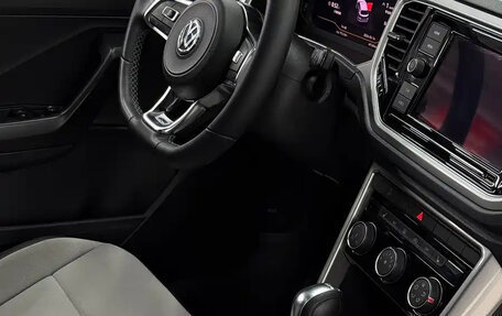 Volkswagen T-Roc I, 2020 год, 1 382 072 рублей, 21 фотография