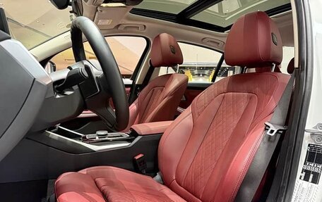 BMW 3 серия, 2023 год, 3 000 000 рублей, 19 фотография