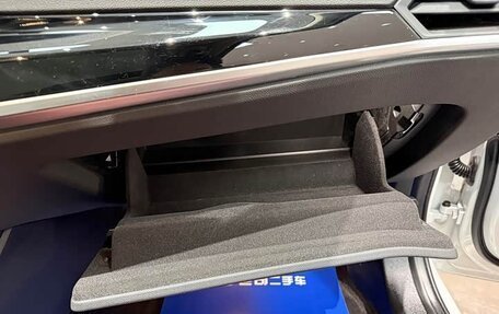BMW 3 серия, 2023 год, 3 000 000 рублей, 24 фотография
