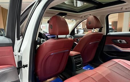 BMW 3 серия, 2023 год, 3 000 000 рублей, 21 фотография
