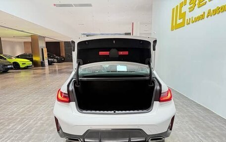 BMW 3 серия, 2023 год, 3 000 000 рублей, 33 фотография