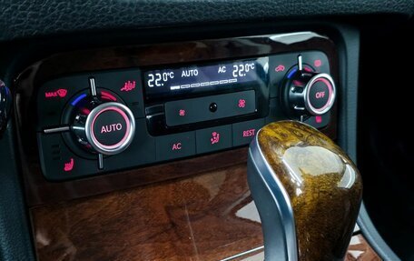 Volkswagen Touareg III, 2011 год, 2 149 000 рублей, 17 фотография