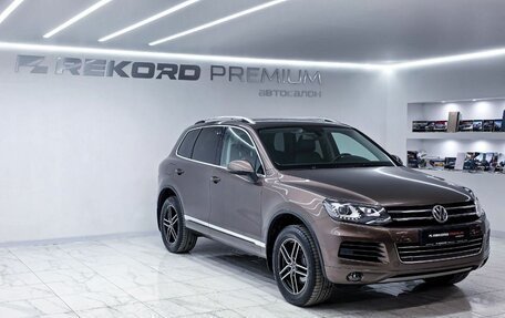 Volkswagen Touareg III, 2011 год, 2 149 000 рублей, 5 фотография