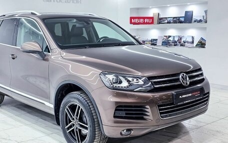 Volkswagen Touareg III, 2011 год, 2 149 000 рублей, 6 фотография